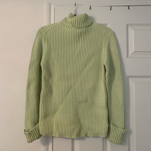 Gap Sweater - Picture 3 of 3